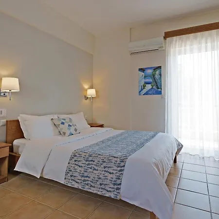 Batis Aparthotel